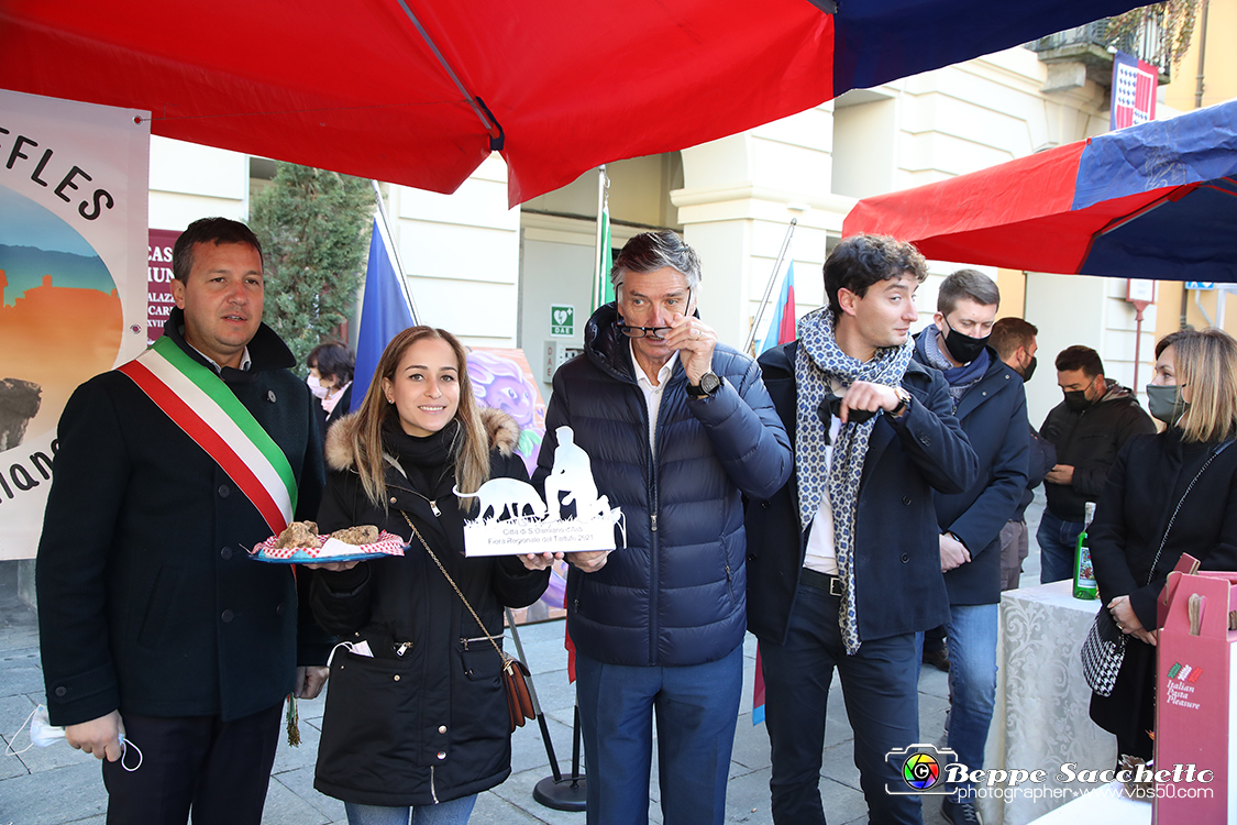 VBS_6053 - 10.ma Fiera Nazionale del Tartufo e Fiera dei Santi.jpg